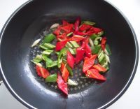 山药炒腊味的做法步骤7