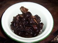 大葱木耳炒肉的做法步骤3