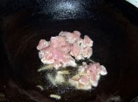 大葱木耳炒肉的做法步骤5