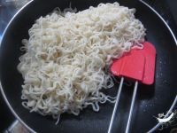 肉丝炒面的做法步骤11