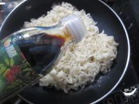 肉丝炒面的做法步骤12